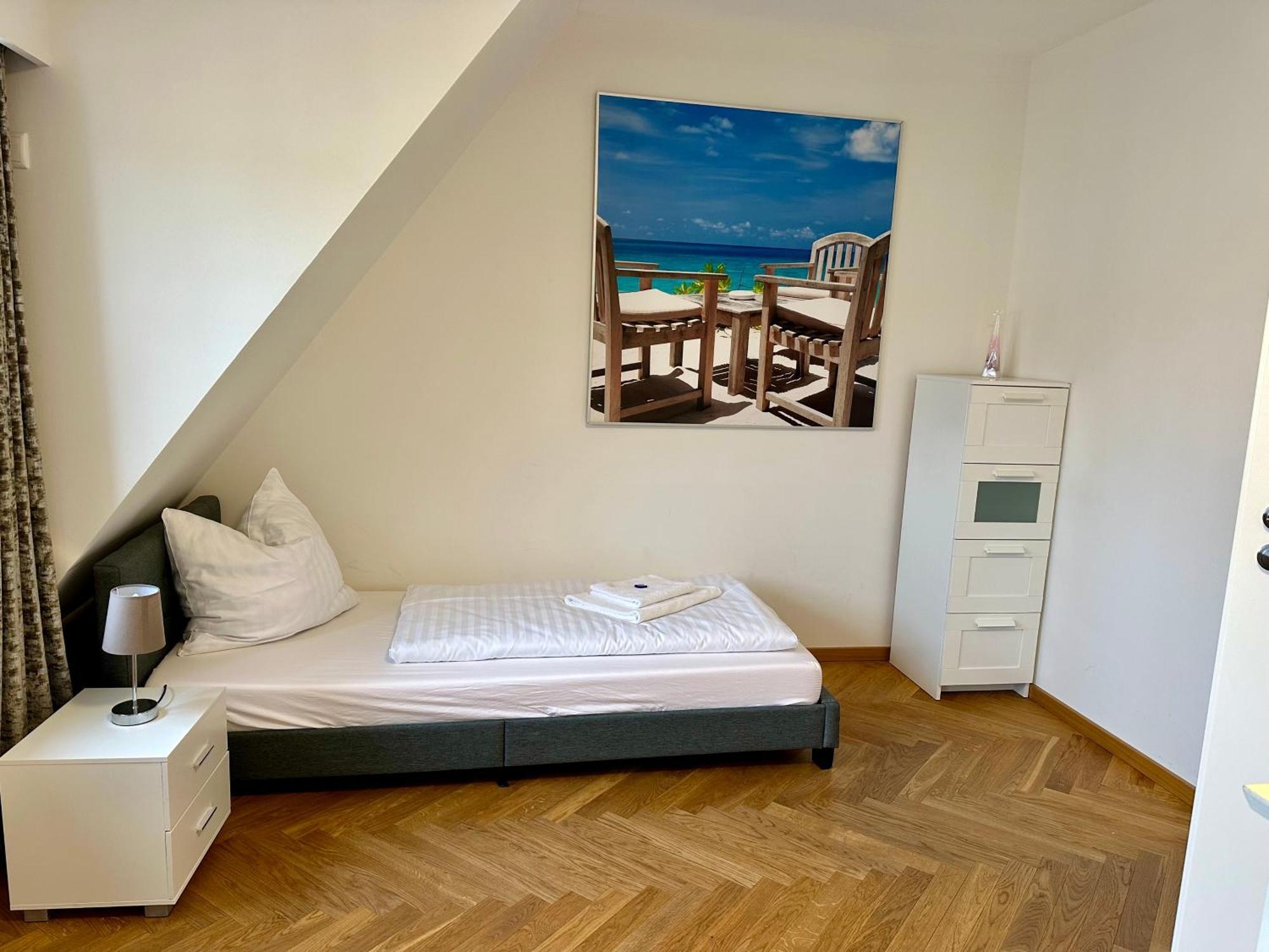 Exklusives Apartment Mit Einmaligem Blick Zur Frauenkirche - Parkplatz Kostenfrei Dresda Esterno foto