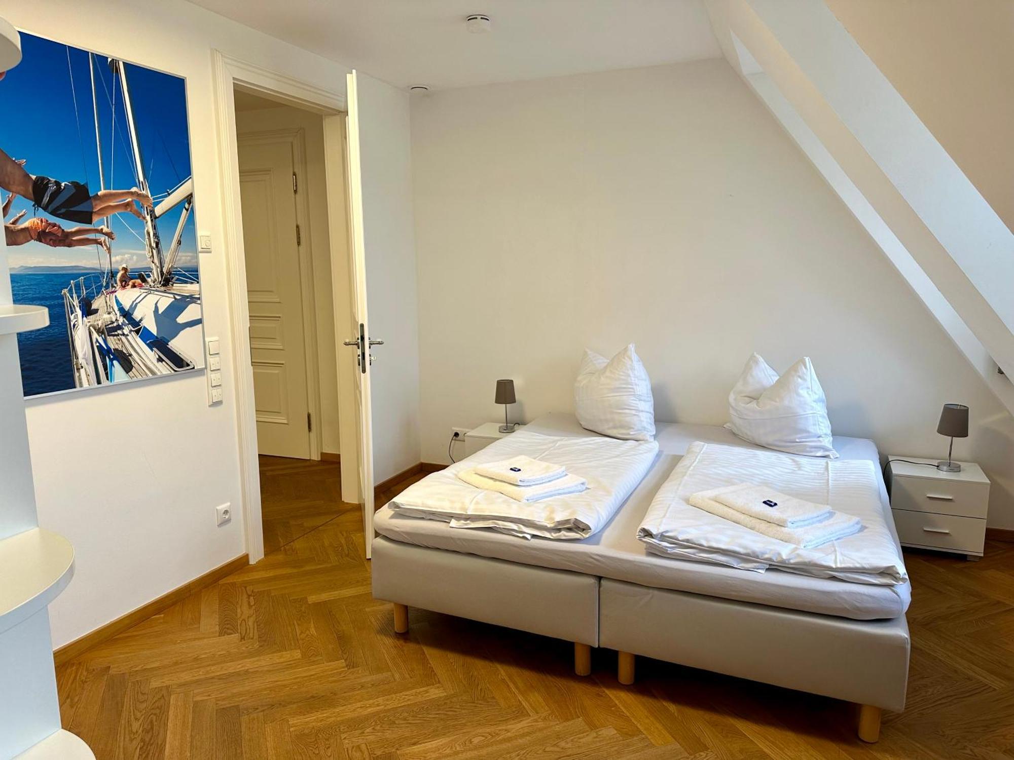 Exklusives Apartment Mit Einmaligem Blick Zur Frauenkirche - Parkplatz Kostenfrei Dresda Esterno foto