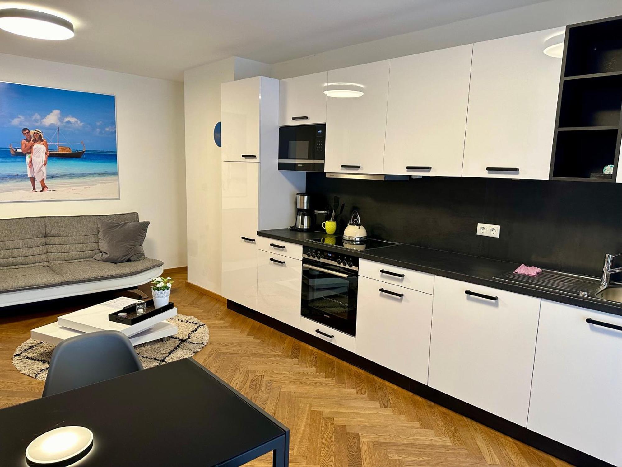 Exklusives Apartment Mit Einmaligem Blick Zur Frauenkirche - Parkplatz Kostenfrei Dresda Esterno foto
